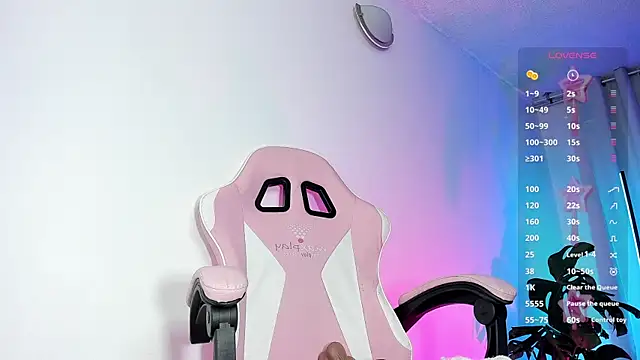 Doll_wettt Chat XXX in diretta