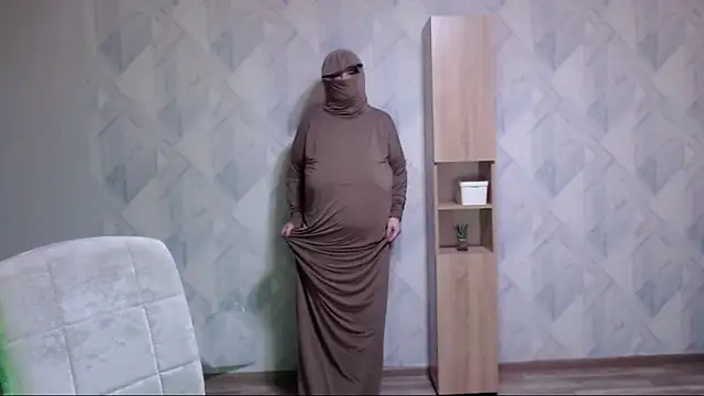 Melina_Hot09: онлайн-секс-чат