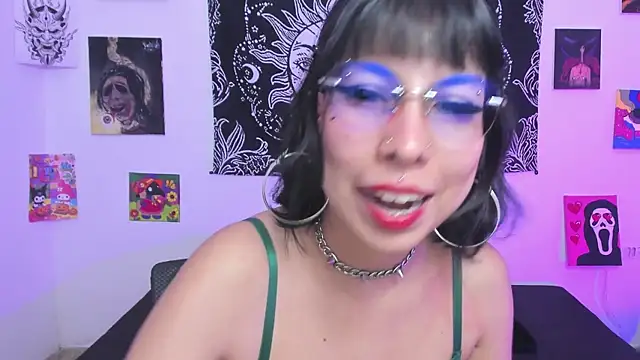 Rose_72 – Live XXX-chat