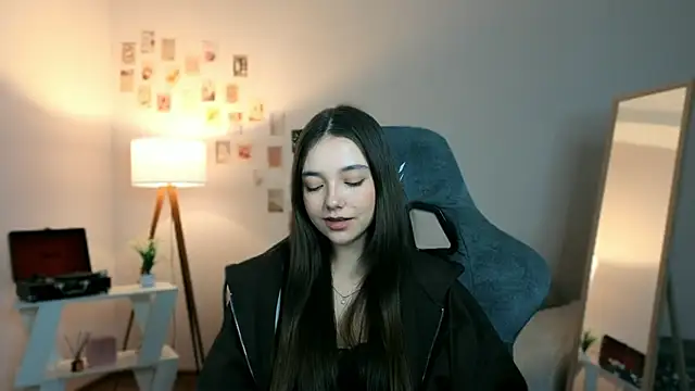 Vexorine Adlı Modelin Canlı XXX Sohbeti