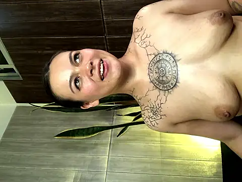 AylinCollins – Live XXX-chat