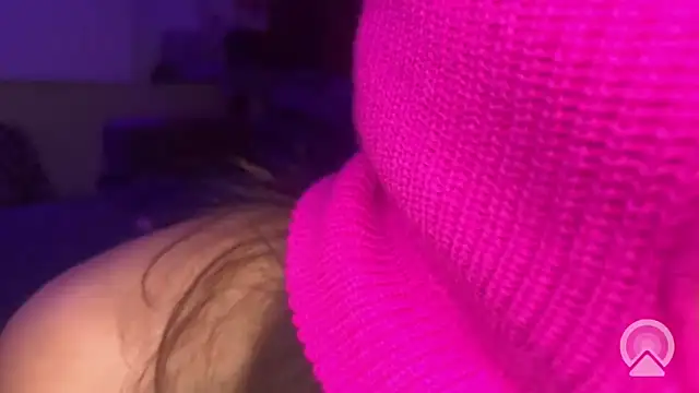 Bbface1905 élő XXX-chatje