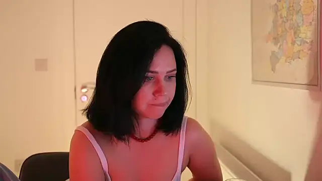 mira_mmira's Live XXX Chat