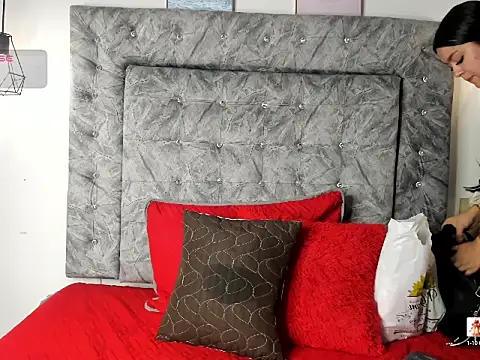 Chat +18 de Kandyy_love69 ao vivo