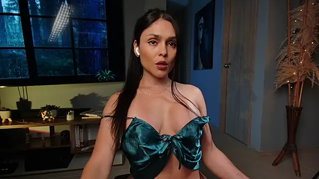 Danna-Saenz – Live XXX-chat