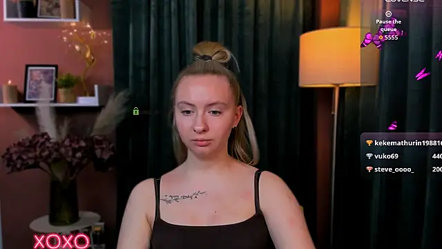 Czat XXX na żywo – mila_glow1