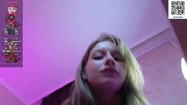 แชท XXX สดของ cyyberwhore