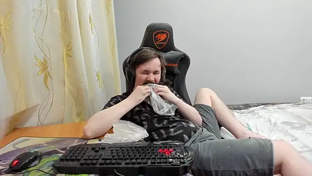 XXX chat uživo modela iliaskrislove