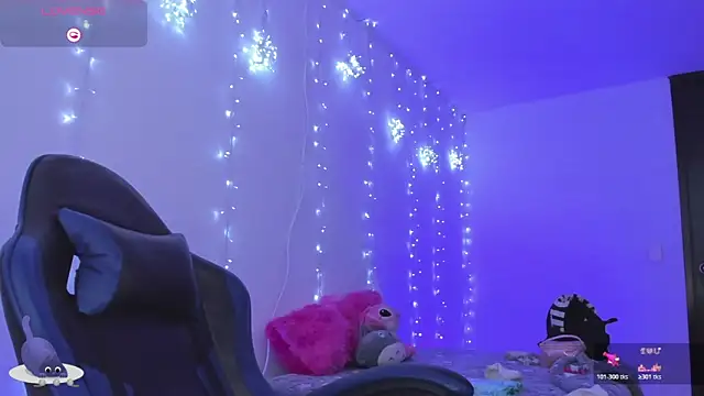 roseliam25 Adlı Modelin Canlı XXX Sohbeti