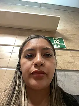 Show de alana_69 na webcam