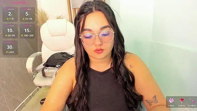 แชท XXX สดของ CelesteBrucee