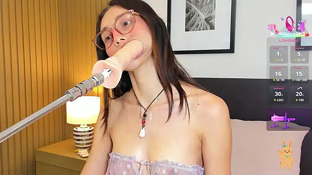 doll_bella_: онлай н-секс-чат