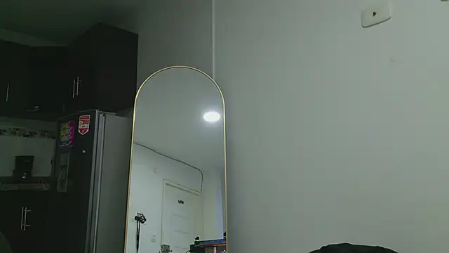 grey___27 라이브 XXX 채팅