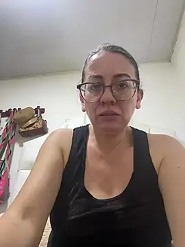 miss_hanna07: απευθείας συνομιλία ΧΧΧ