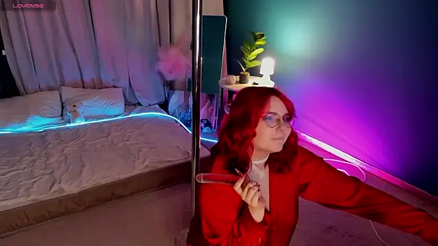 Chat +18 de Alice_Kitagawa ao vivo