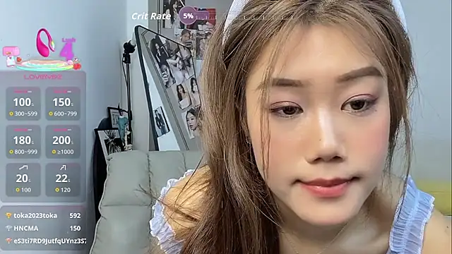 Bella-LL's Live XXX Chat