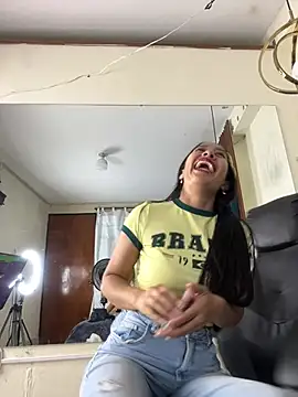 Amelia_Rivas 现场XXX聊天