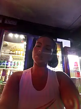 mariana_mauricio_hot 网络视讯表演