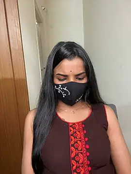 its_ur_flora Adlı Modelin Web Kamerası Şovu