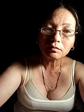 Živý XXX chat Cucci07