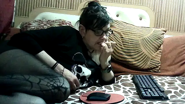 دردشة AlanaLaDream الجنسية المباشرة