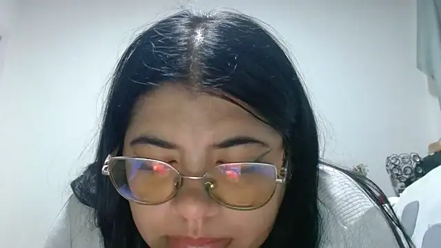 viccky_vick: απευθείας συνομιλία ΧΧΧ