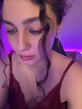 Your_insomniya Adlı Modelin Canlı XXX Sohbeti