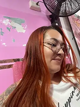 XXX chat uživo modela eva__xox