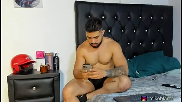 Czat XXX na żywo – mikeblaree