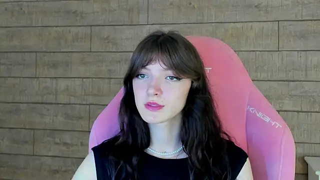 SophiaProve's Live XXX Chat