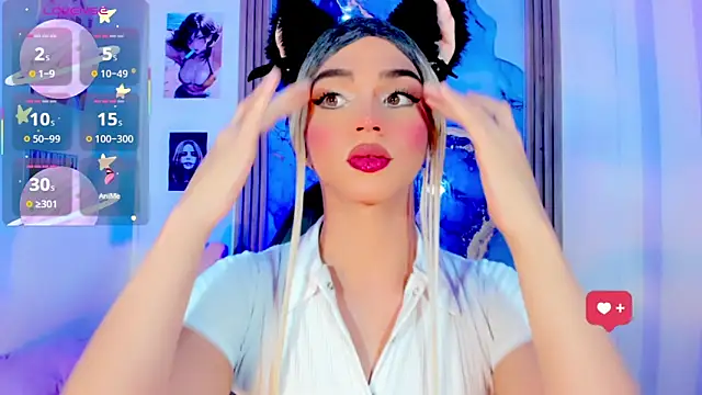 Pokazy przed kamerką – blonde_queen-