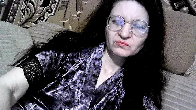 Etty_Gina Adlı Modelin Canlı XXX Sohbeti