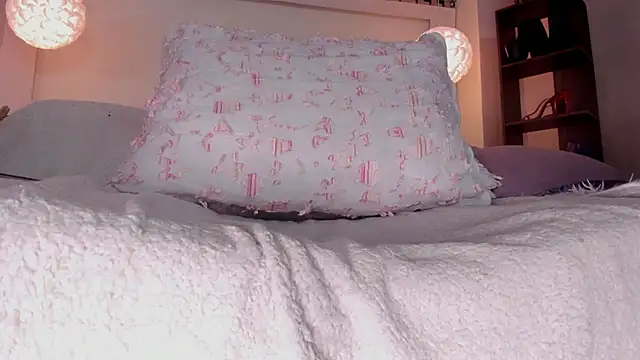 Czat XXX na żywo – RamonaSimons