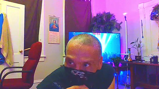 UI69TONYXUAN Show in webcam