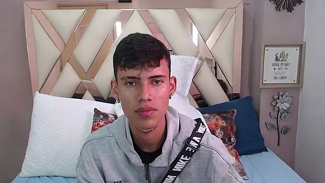 Astaroth_Grigori Live XXX-Chat