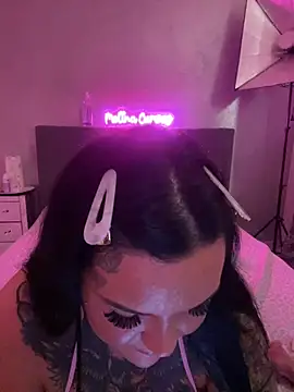 _MelinaCurves_ Chat XXX in diretta