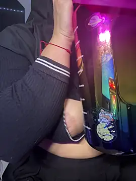 عرض كام Jameela