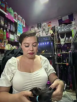 TamySweetness: онлайн-секс-чат