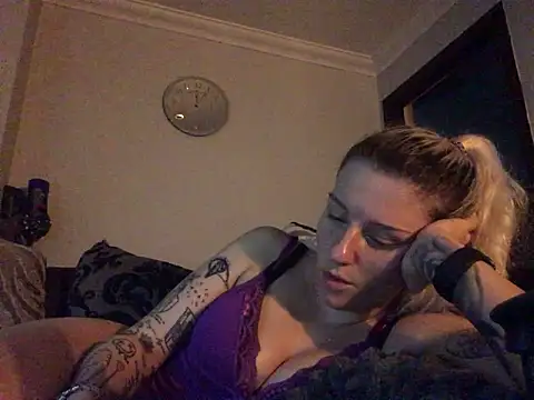 Chat XXX en directo de xxamyleighxx