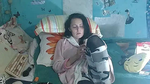 XXX chat uživo modela brighteyes77