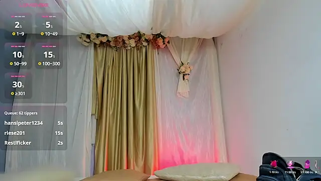 salomee_star_ webcam show