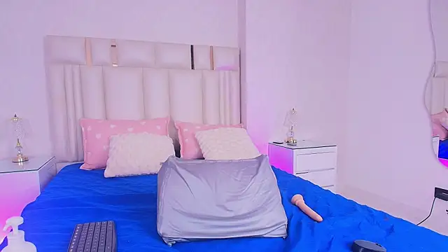 alanarose18: απευθείας συνομιλία ΧΧΧ