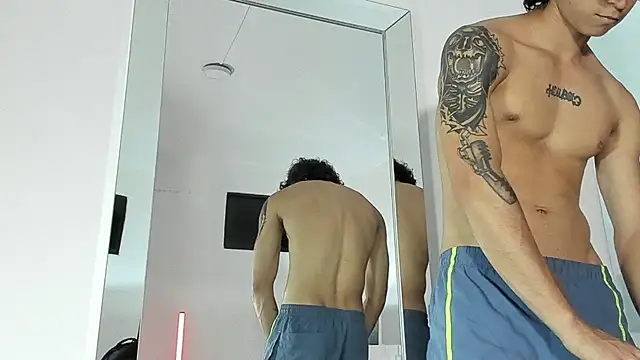 TonyBenedetti 라이브 XXX 채팅