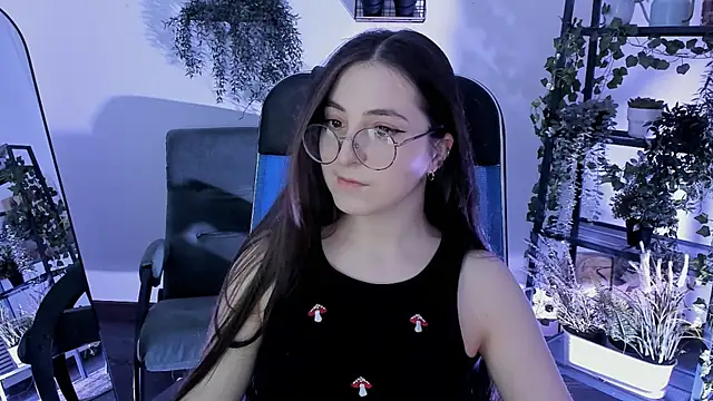 VirtuallVoyant 라이브 XXX 채팅