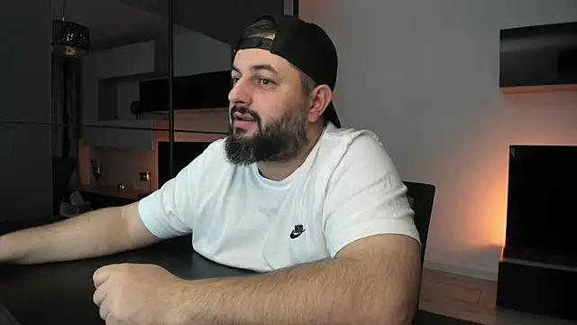 DravenPeak Show in webcam