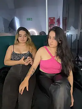 Antonella_Julieta লাইভ XXX চ্যাট