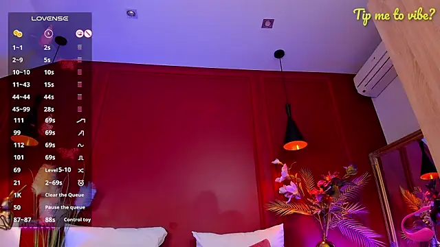 Mayzzie élő XXX-chatje