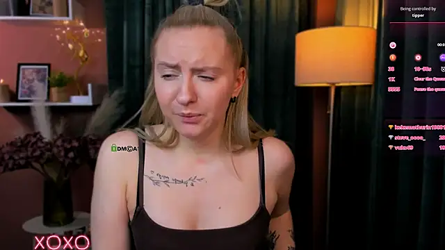 Chatroom XXX en direct de mila_glow1