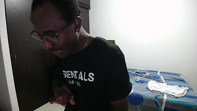 Онлайн чат XXX axel_rios_