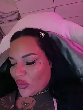 _MelinaCurves_ Live XXX Chat